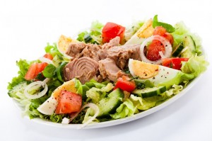salad-tuna-vegetables